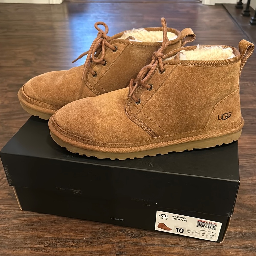 COPY - UGG Brown Chukka Boots